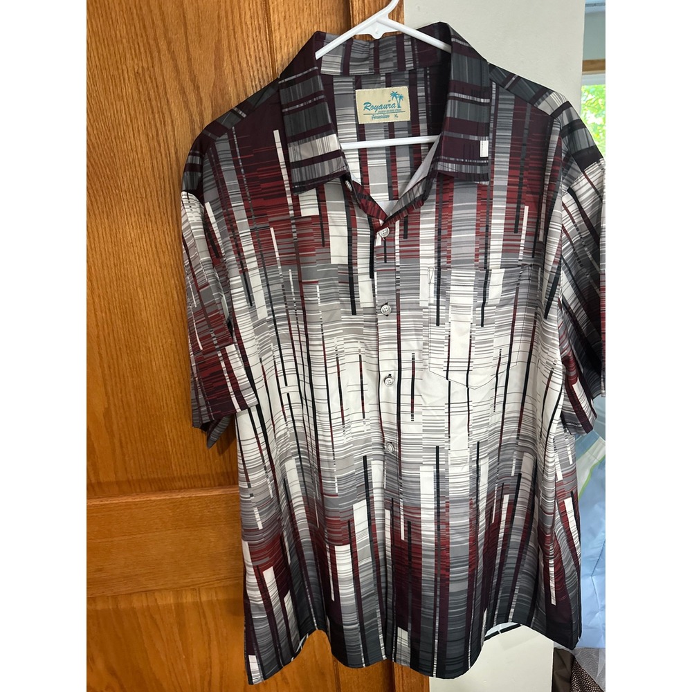 Vintage Royaura Hawaiian Shirt Mens XL Abstract Geometric Button Down Burgundy